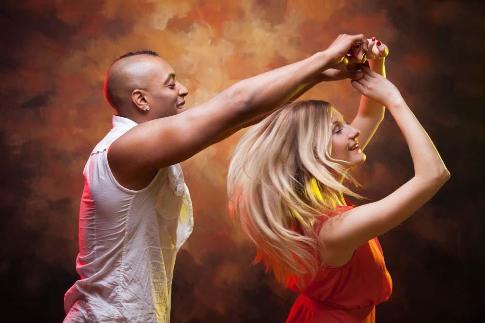 Cours salsa bachata Rennes